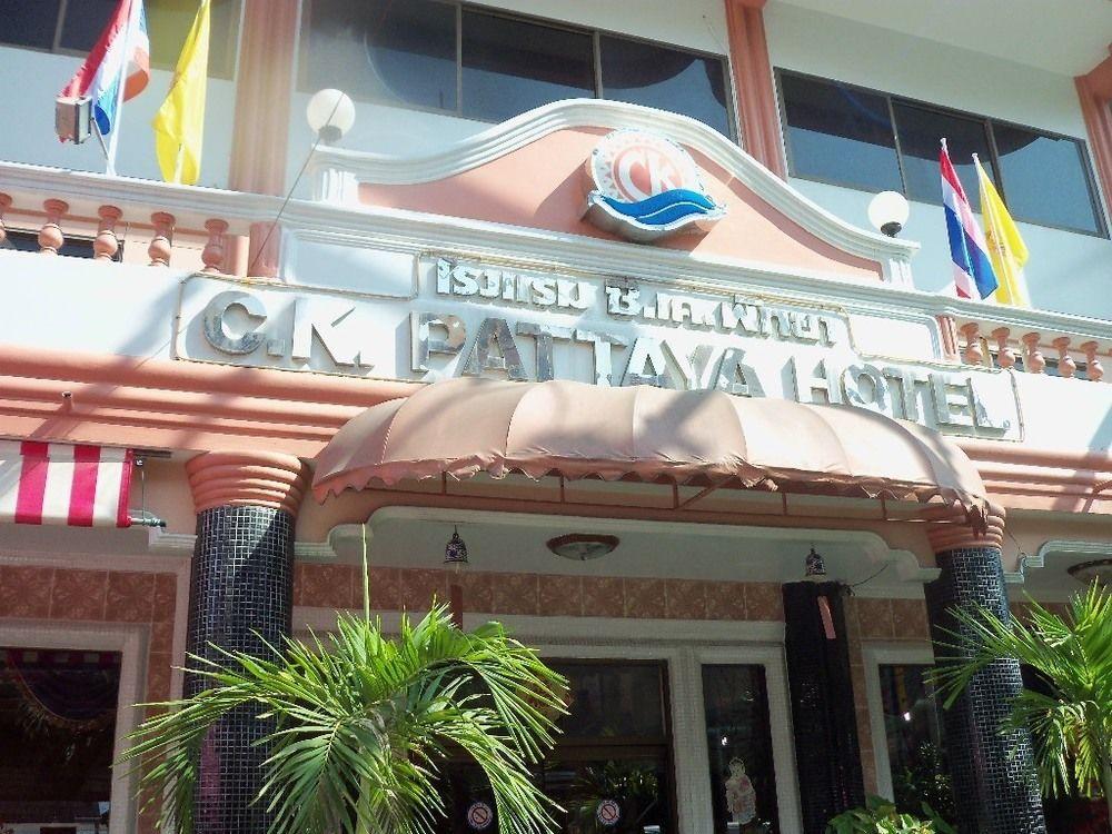7 Days Premium Hotel Pattaya Exteriér fotografie